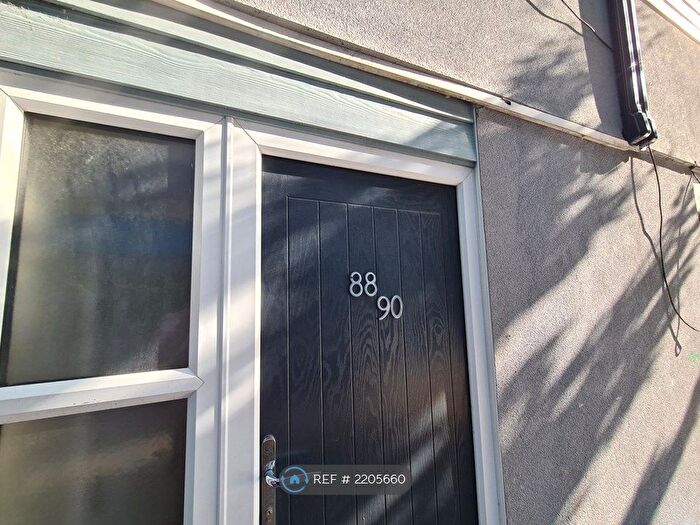 1 Bedroom Flat To Rent In Princes Street, Stockport, SK1