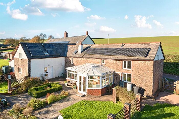 4 Bedroom Detached House For Sale In East Sidborough, Loxbeare, Tiverton, EX16