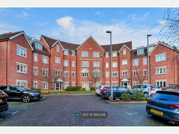2 Bedroom Flat To Rent In Lockhart Road, Watford, WD17