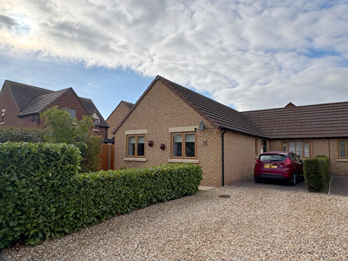 3 Bedroom Semi-Detached Bungalow For Sale In The Park, Northway, Tewkesbury, GL20