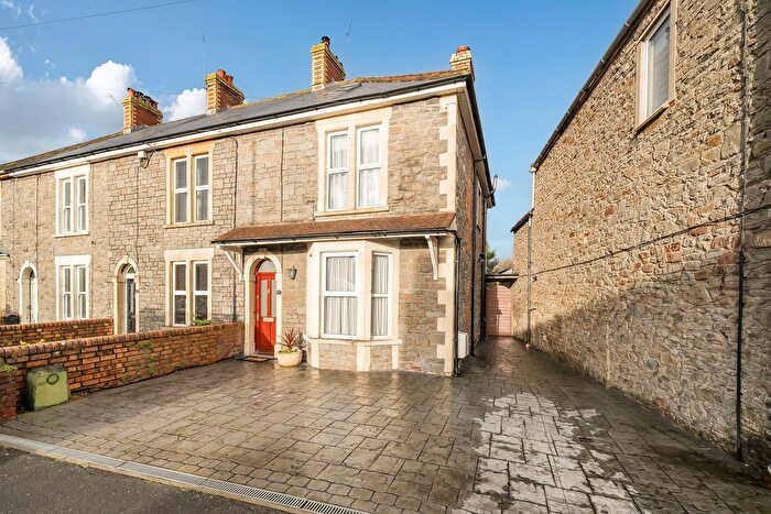 2 Bedroom Terraced House For Sale In West Street, Oldland Common Bristol, BS30