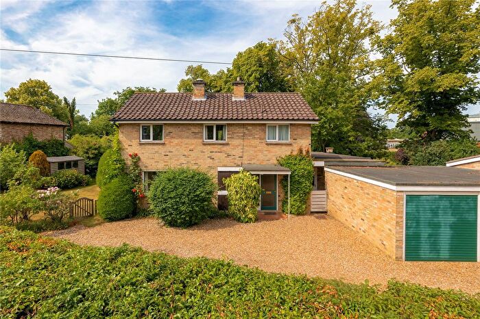 4 Bedroom Detached House For Sale In Newton Road, Cambridge, Cambridgeshire, CB2