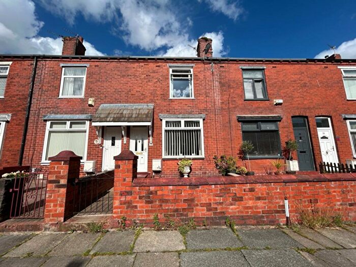 2 Bedroom Terraced House To Rent In Parkdale Road, Bolton, BL2