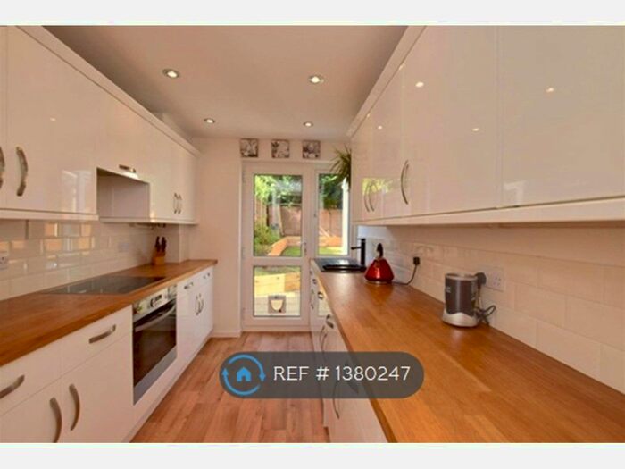 3 Bedroom Semi-Detached House To Rent In Ridgeway, Pembury, Tunbridge Wells, TN2