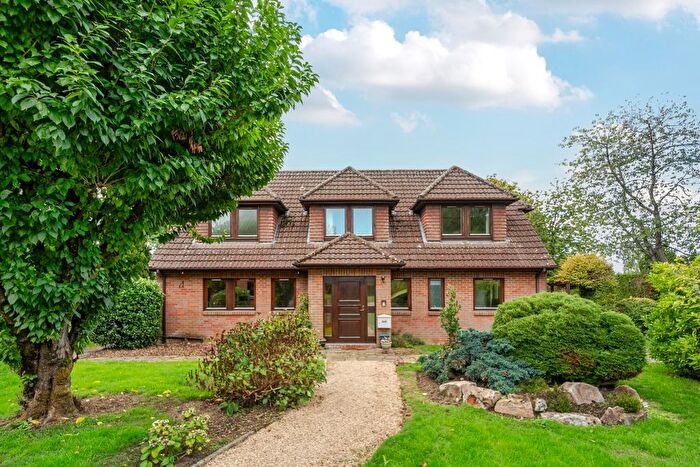 4 Bedroom Detached House To Rent In Nairdwood Lane, Prestwood, Great Missenden, HP16