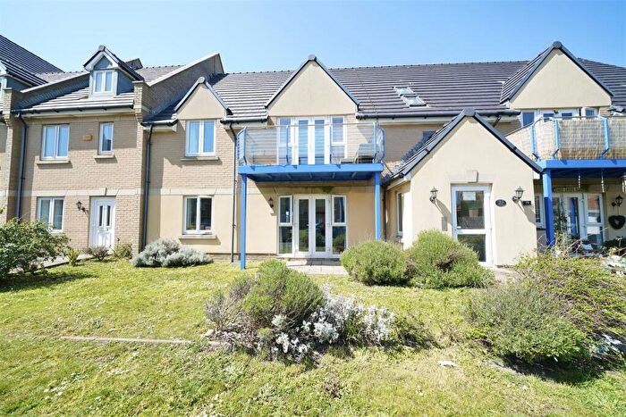 2 Bedroom Apartment To Rent In Passage Close, Wyke Regis, Weymouth, DT4