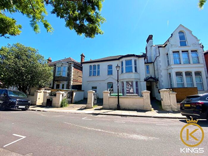 Studio To Rent In Merton Road, Southsea, PO5