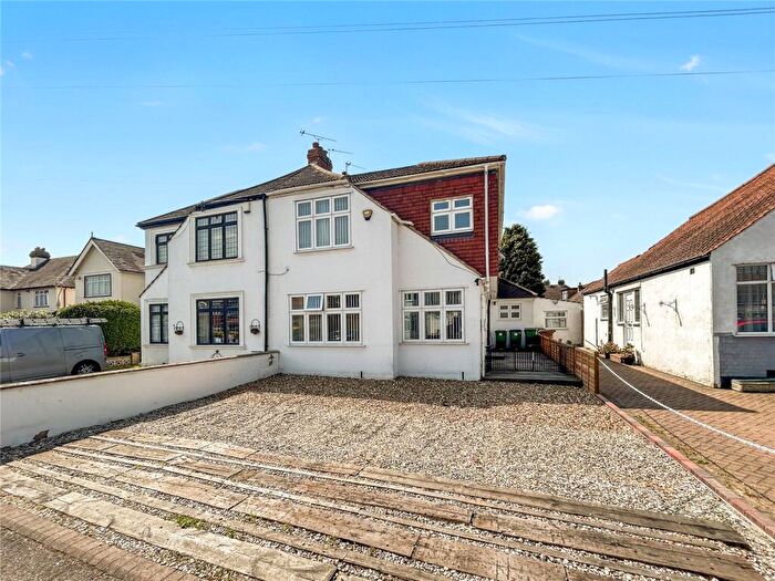4 Bedroom Semi-Detached House For Sale In Halfway Street, Sidcup, DA15