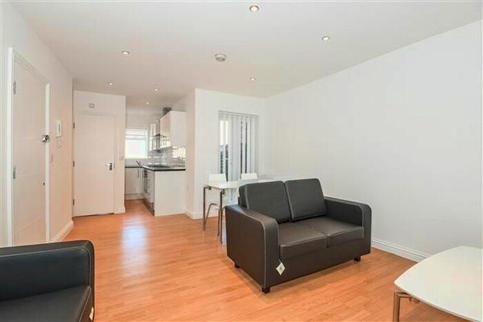 2 Bedroom Flat To Rent In Station Road, Harrow, HA1