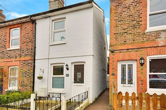 2 Bedroom End Of Terrace House For Sale In Cromwell Road, Tunbridge Wells, Kent, TN2
