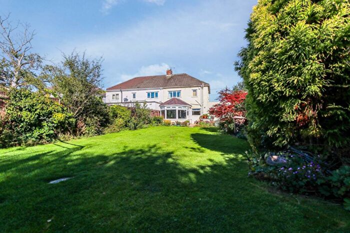 3 Bedroom Semi-Detached House For Sale In Whitecroft Road, West Moor, NE12