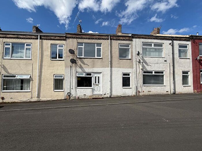 2 Bedroom Flat To Rent In West Street, Whickham, Newcastle Upon Tyne, Tyne And Wear, NE16