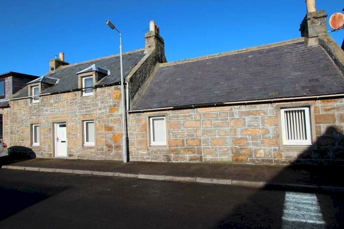 3 Bedroom Semi-Detached House To Rent In Farquhar Street, Hopeman, IV30