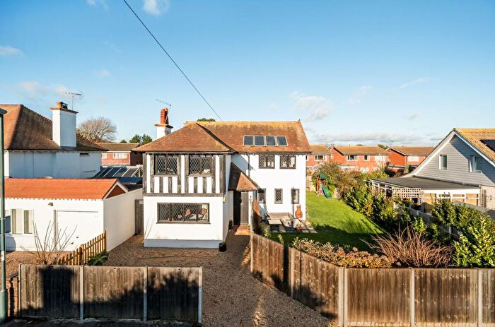 5 Bedroom Detached House For Sale In Nelson Road, Bognor Regis, PO21