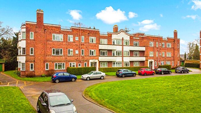 2 Bedroom Flat For Sale In Knighton Court, Knighton, Park Road, Leicester, LE2