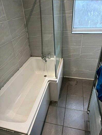 1 Bedroom Flat To Rent In Fenella Street, Manchester, M13