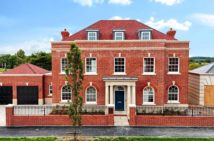 5 Bedroom House For Sale In Farrs Avenue, Wimborne Minster, BH21