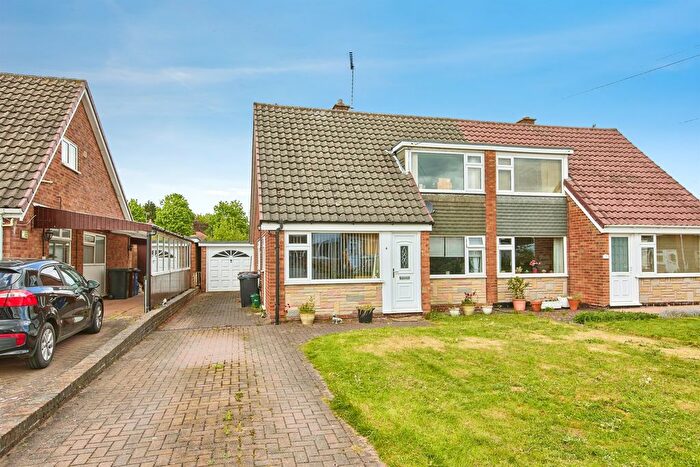 3 Bedroom Semi-Detached Bungalow For Sale In Henhurst Ridge, Burton-On-Trent, DE13