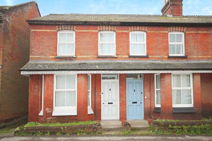 2 Bedroom End Of Terrace House To Rent In Shaftesbury Street, Fordingbridge, SP6