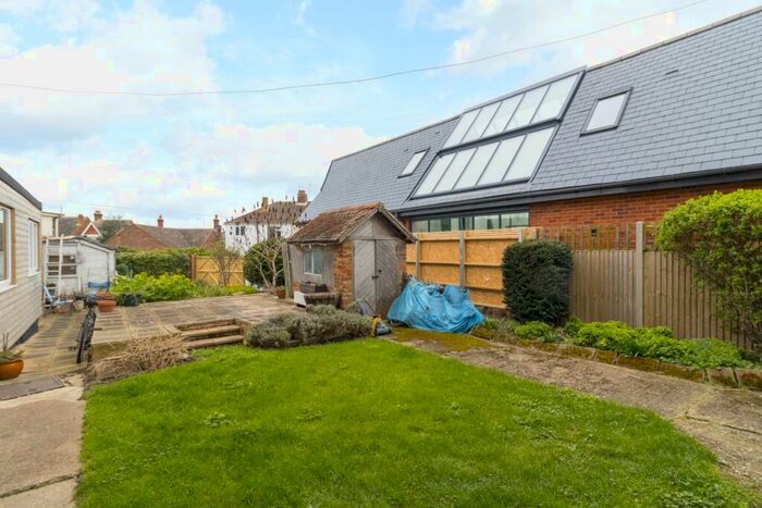 1 Bedroom Flat To Rent In Tankerton Road, Whitstable, CT5