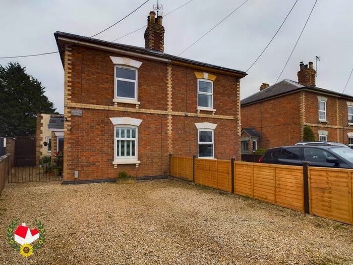 2 Bedroom Cottage For Sale In Moor Street, Saul, Gloucestershire, GL2