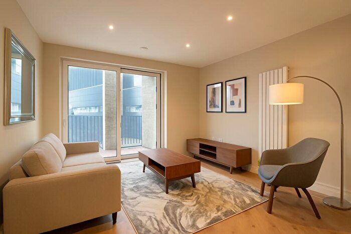 1 Bedroom Apartment For Sale In Nationwide Bldg Soc, The Grove, Stratford, Newham, London, E15