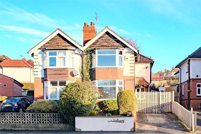 3 Bedroom Semi Detached House For Sale In Harehills Lane, Chapel Allerton, Leeds, LS7