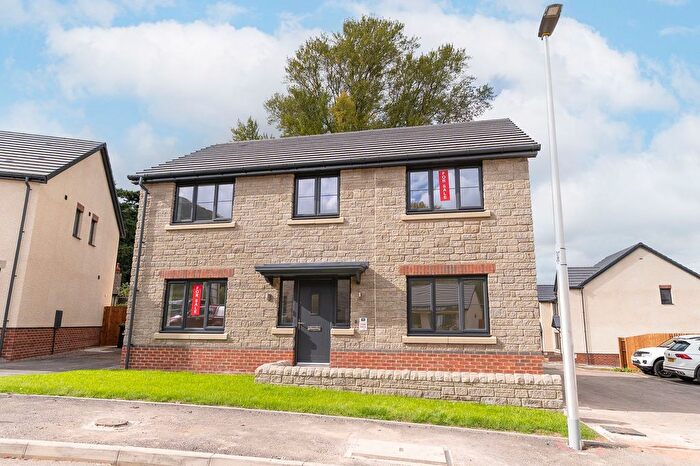 4 Bedroom Detached House For Sale In Rossers Field, Govilon, NP7
