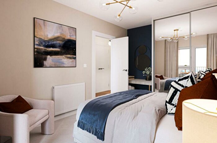 1 Bedroom Apartment For Sale In Bermondsey Heights - Ilderton Road, London, SE15