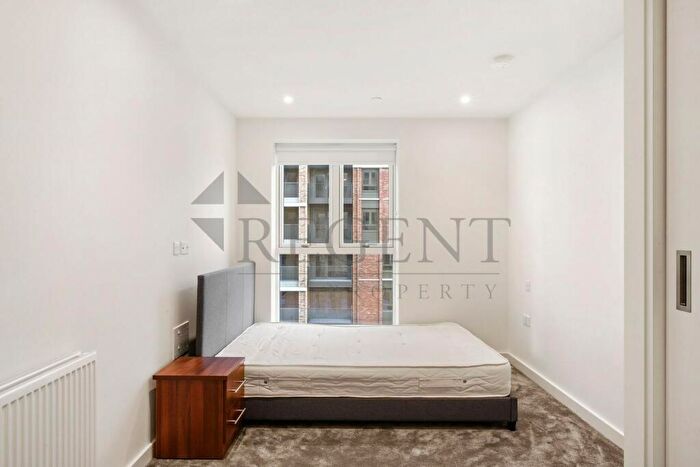 2 Bedroom Apartment To Rent In Beeley House, Mary Neuner Road, N8