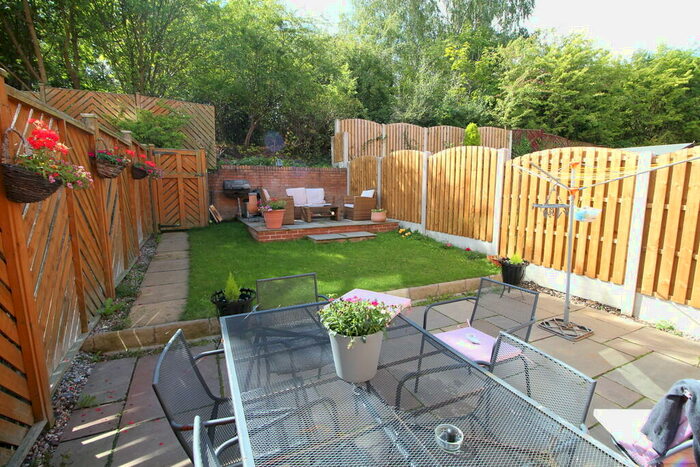 4 Bedroom Town House To Rent In Wath-upon-dearne, Rotherham, S63