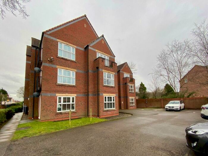 2 Bedroom Flat To Rent In Beach Court, Wolfreton Road, Anlaby, Hull, East Yorkshire, HU10