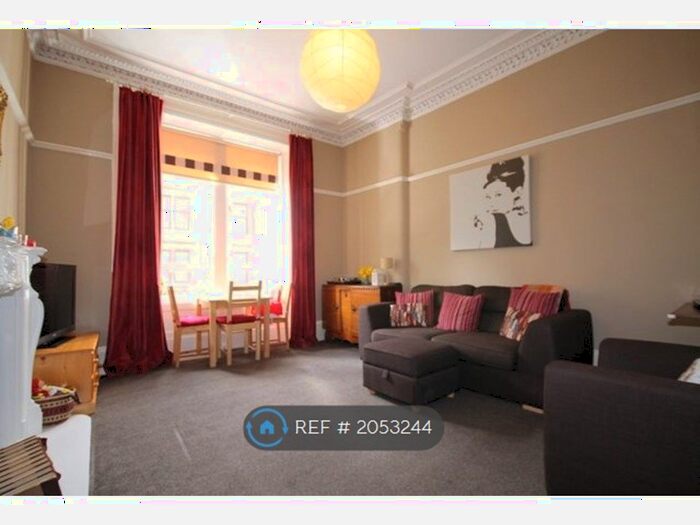 2 Bedroom Maisonette To Rent In Duke Street, Glasgow, G31