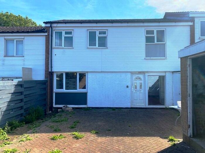 5 Bedroom House To Rent In Irwell, Belgrave, B77