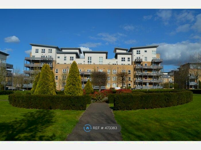 2 Bedroom Flat To Rent In Metropolitan Station Approach, Watford, WD18