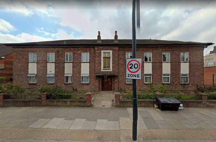 3 Bedroom Flat To Rent In Mount Pleasant, Wembley, HA0