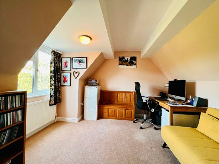 3 Bedroom Detached House For Sale In Hythe, CT21