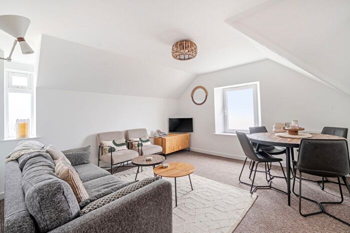 2 Bedroom Flat For Sale In Highfield Road, Ilfracombe, Devon, EX34