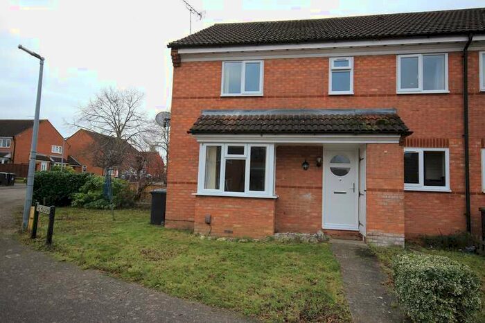 2 Bedroom Cluster House To Rent In The Meadows, Flitwick, MK45