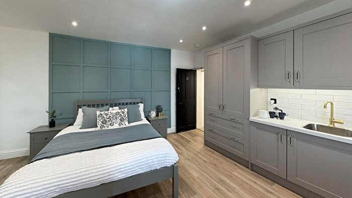 Studio To Rent In Market Place, Daventry, NN11