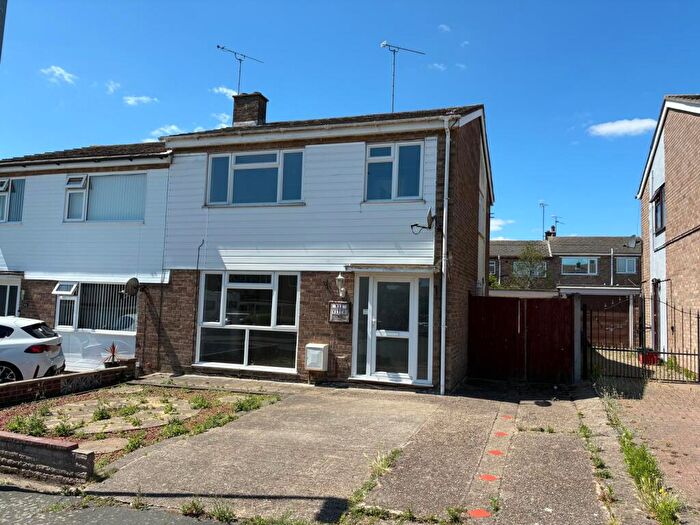 3 Bedroom End Of Terrace House For Sale In Witch Elm, Dovercourt, Essex, CO12
