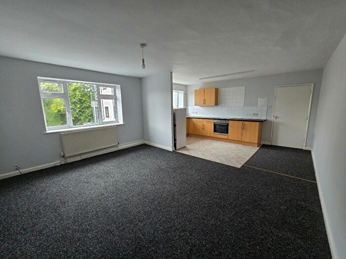 1 Bedroom Flat To Rent In Shooters Hill Road, Greenwich, London, SE18