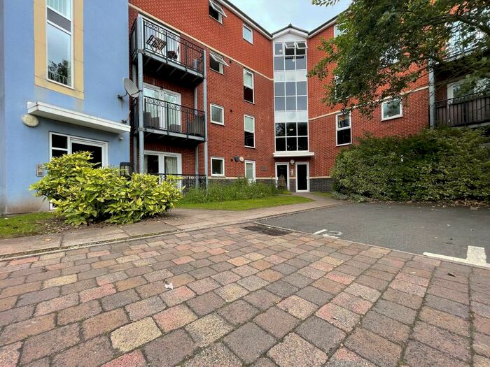 2 Bedroom Flat To Rent In Kinsey Road, Smethwick, B66