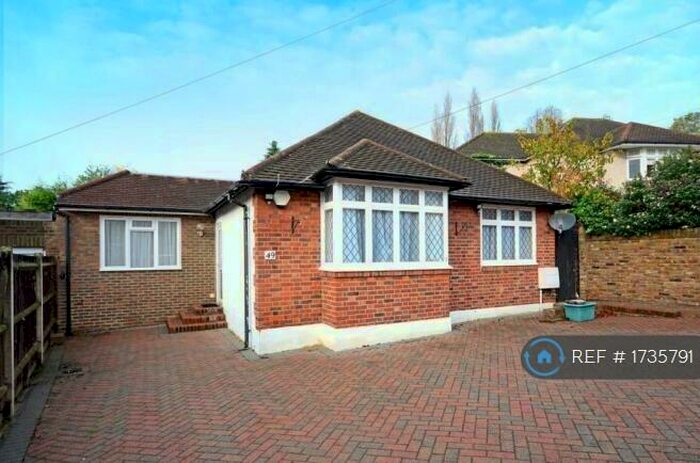 4 Bedroom Detached House To Rent In Matlock Way, New Malden, KT3