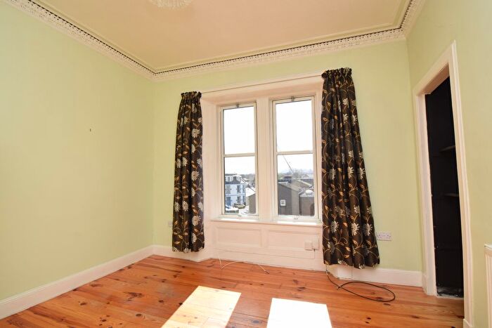 1 Bedroom Flat To Rent In Portobello High Street, Edinburgh, EH15