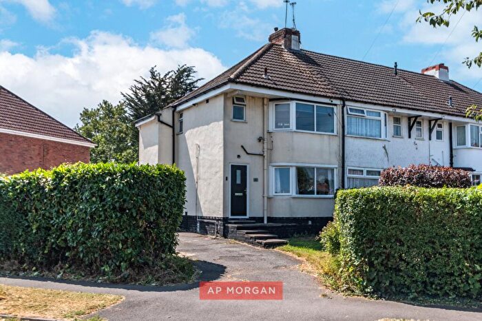 3 Bedroom End Of Terrace House For Sale In Richmond Road, Rubery, Worcestershire, B45