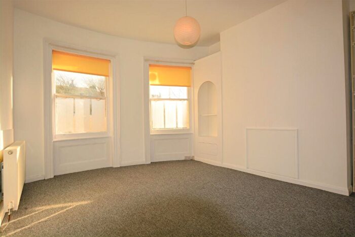 1 Bedroom Flat To Rent In Norfolk Square, City Centre, Brighton, BN1