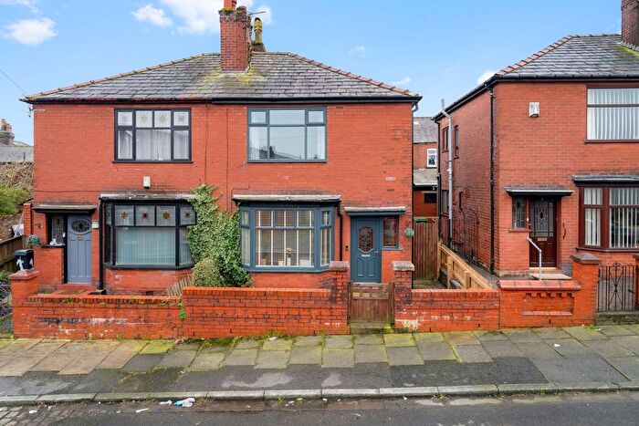 2 Bedroom Semi Detached House For Sale In Seaton Road, Bolton, BL1