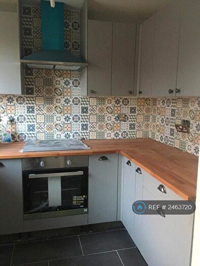 2 Bedroom Flat To Rent In Clover Way, Hackbridge, SM6