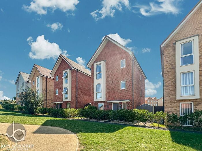 4 Bedroom Detached House For Sale In Reg Hilham Walk, Stanway, CO3